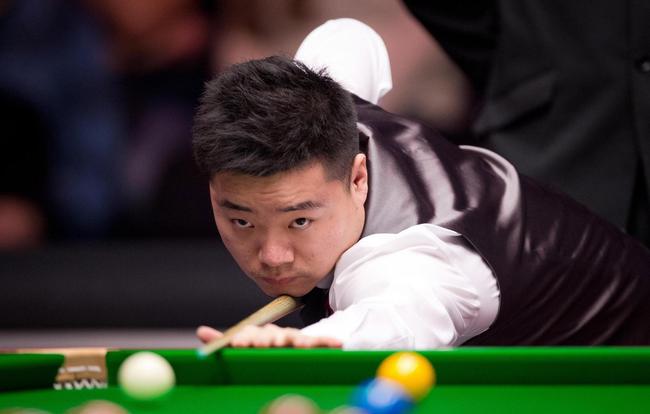 员德亚龙 员德亚龙