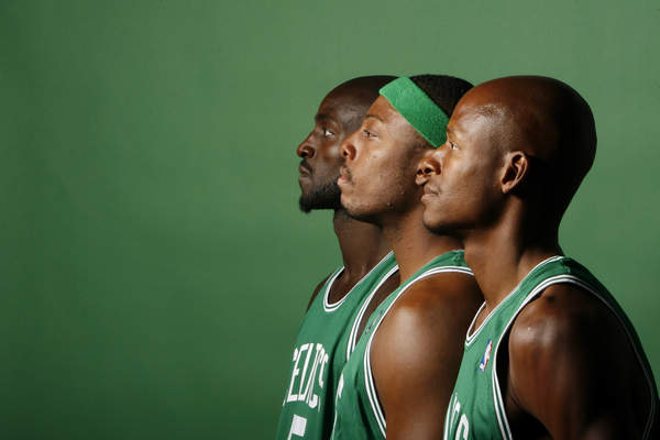 怒吃九个零蛋，RW从四强“堕落”成B组：好教练真的很重要！